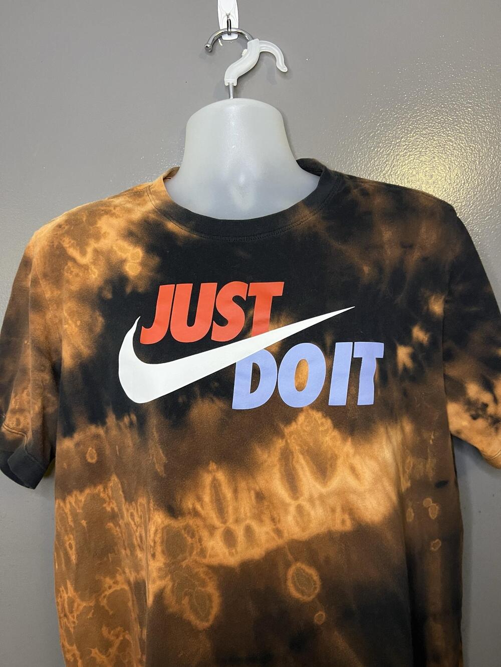 Nike Shirt Mens Large Brown Bleach Tie Dye Just Do It Logo Graphic Tee Shirt